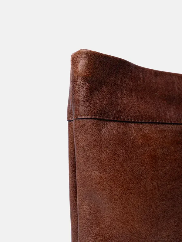 Olea Small - Walnut